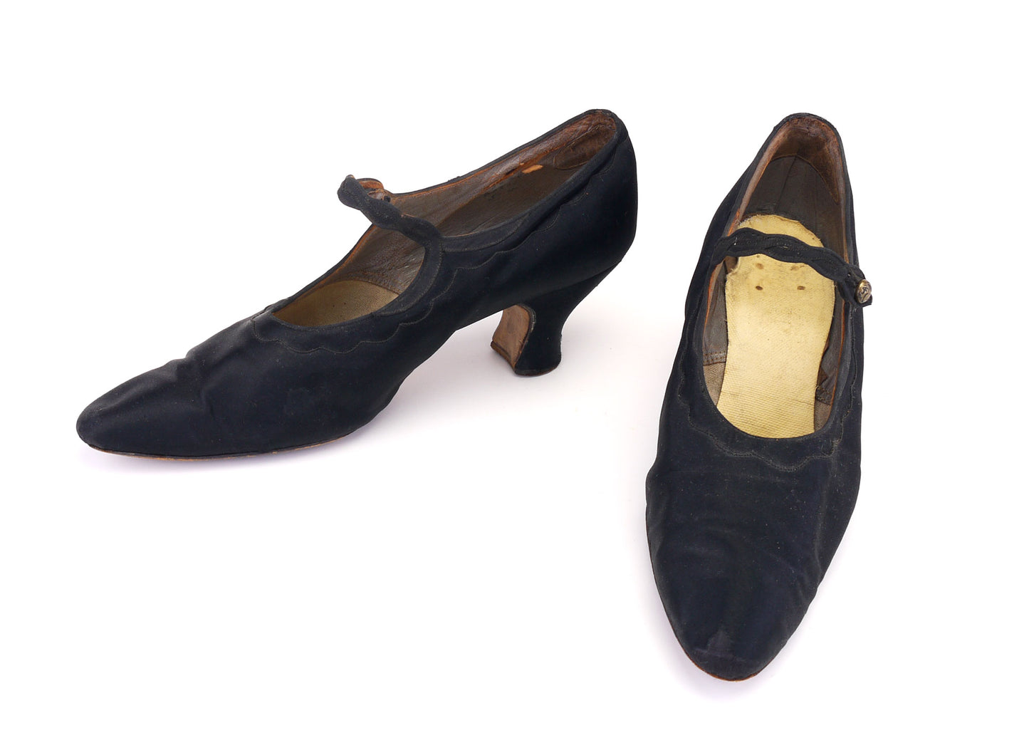 1920s Black Silk Bar Shoes Mary Janes UK 4