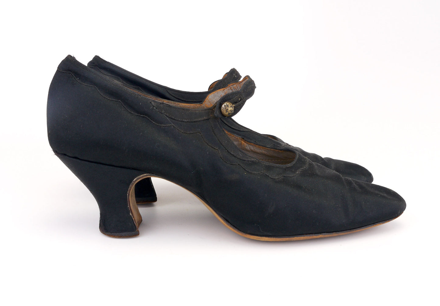 1920s Black Silk Bar Shoes Mary Janes UK 4