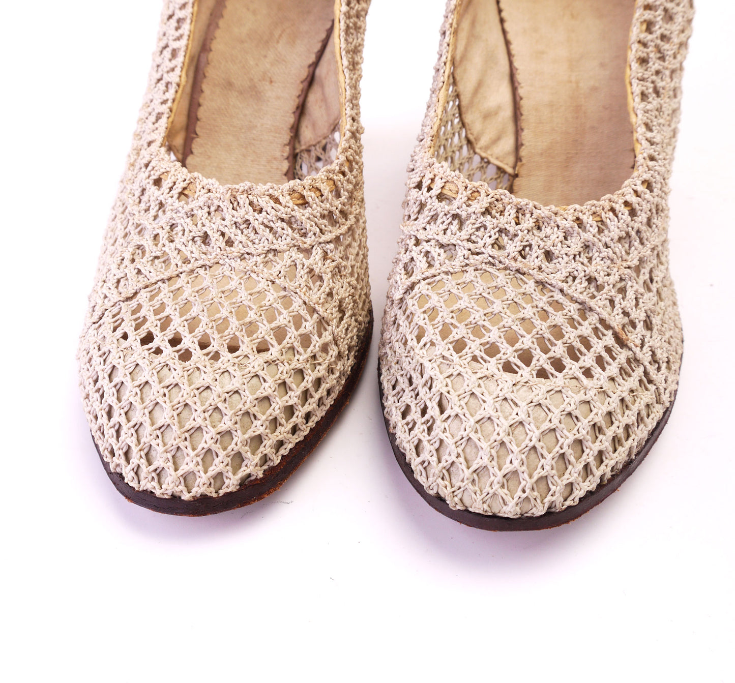 1930s Unworn Natural Net Summer / Holiday shoes UK 3