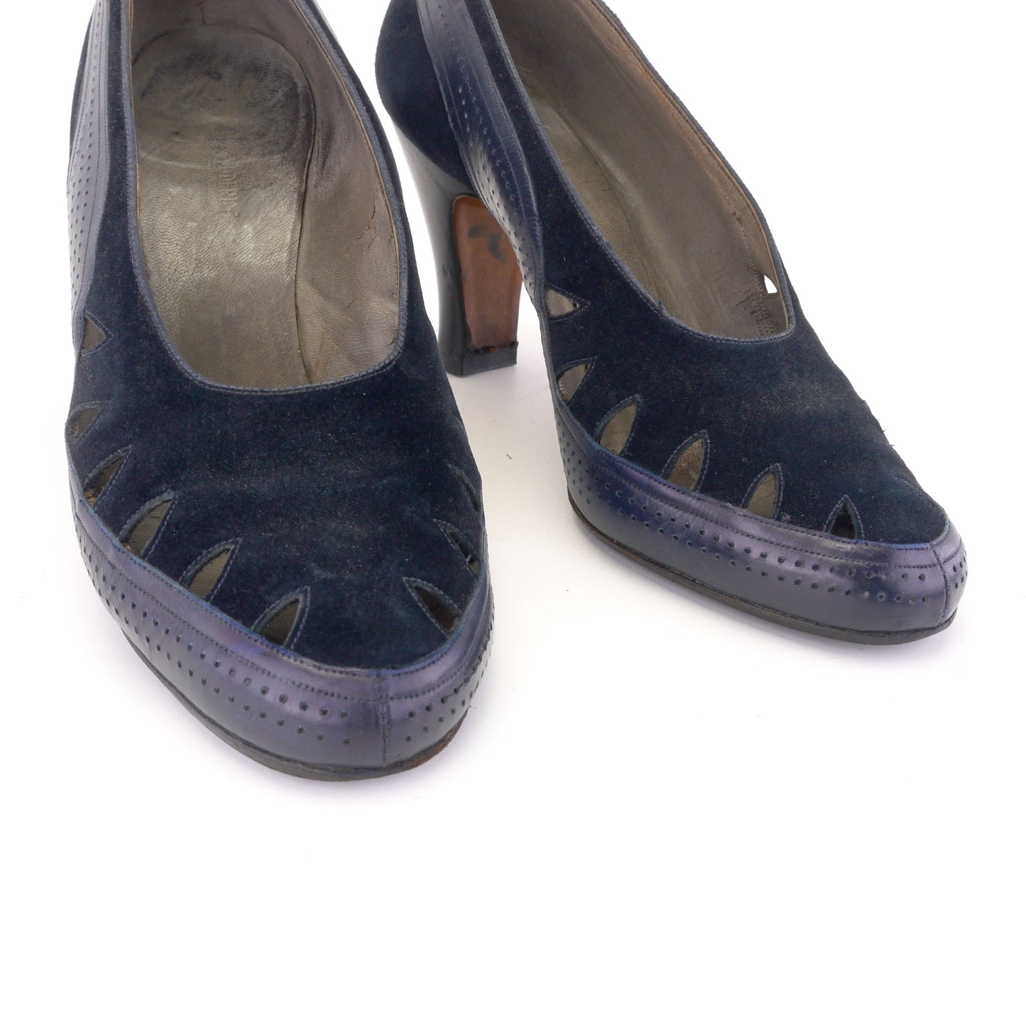 Late 30s or early 40s Navy Pumps By Adderley UK 4
