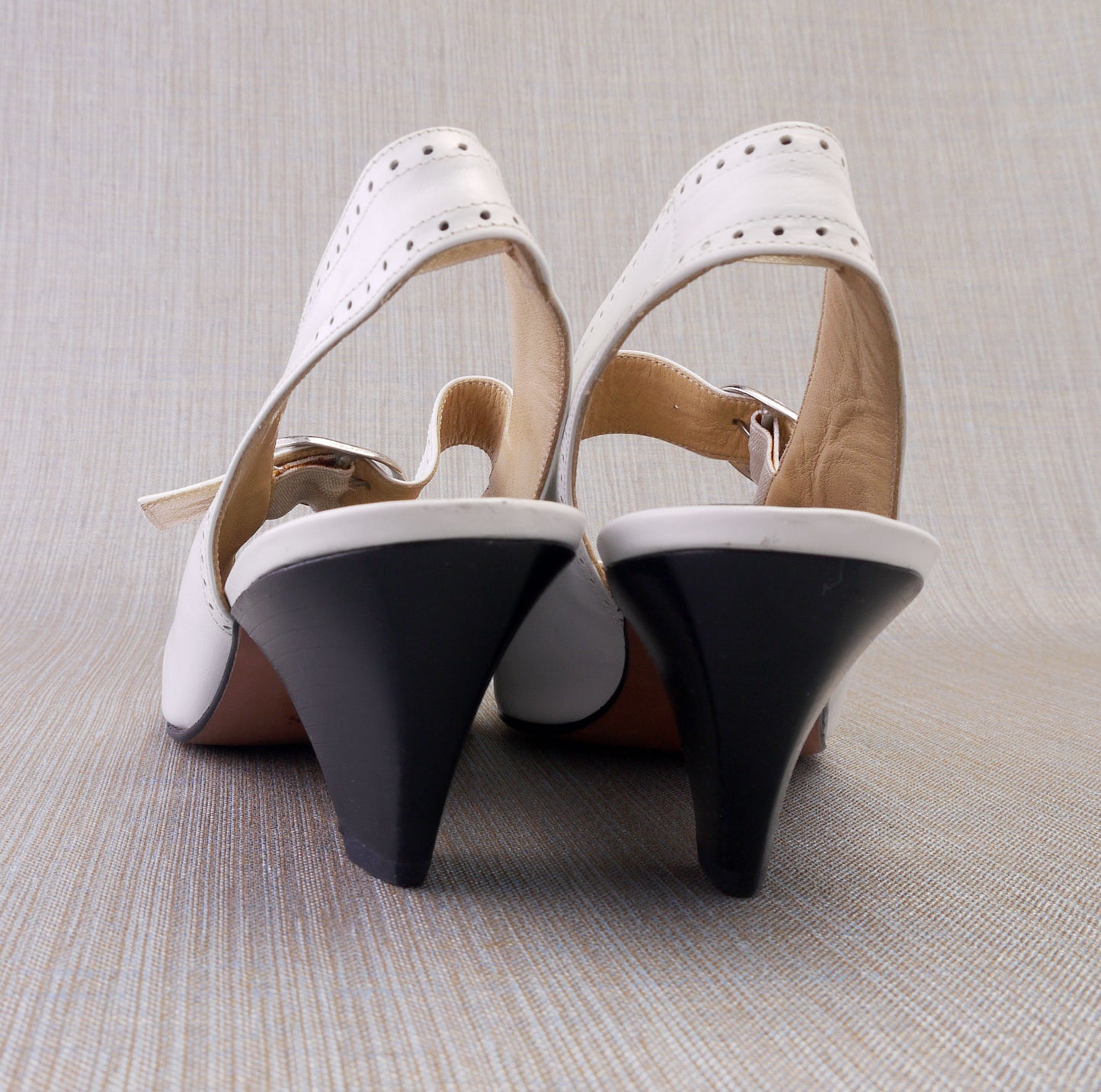Bertie 80s UNWORN Spectator Slingbacks UK 6.5