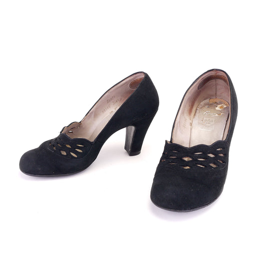 1940s CC41 Black Suede Cinema Pumps UK 4