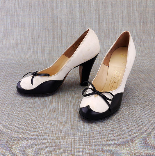 Stunning Unworn Delman 1950s Spectator Pumps UK 1.5