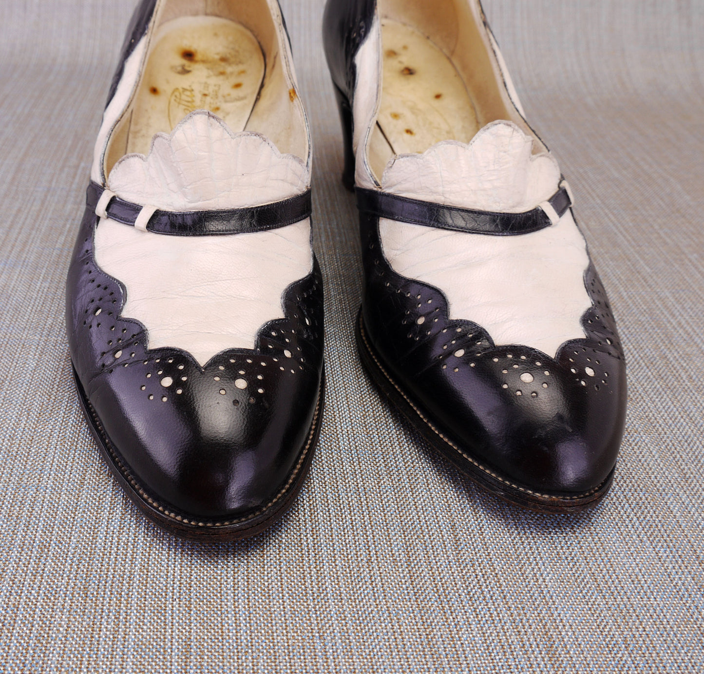 1930s Black & White Spectator Pumps by Goretta UK 5