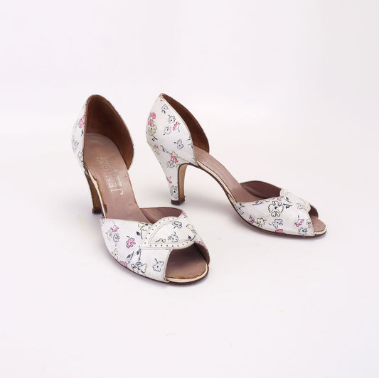 1950s Flower Printed Leather Sandals by Jenners UK 5