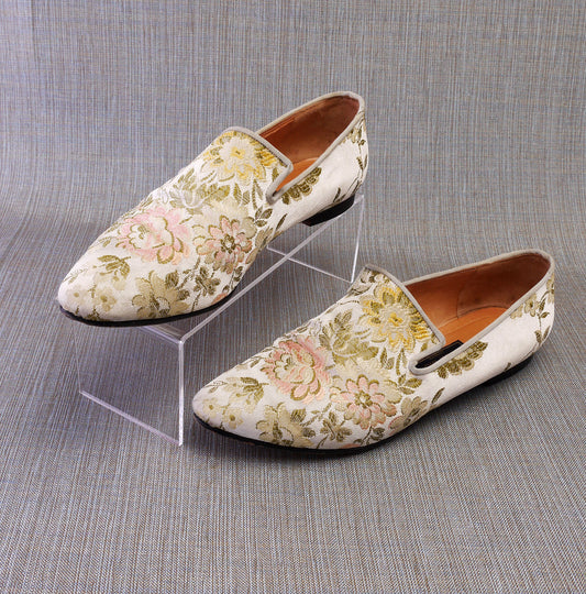 Johnny Moke White & Pink Brocade Slip On Flats UK 6