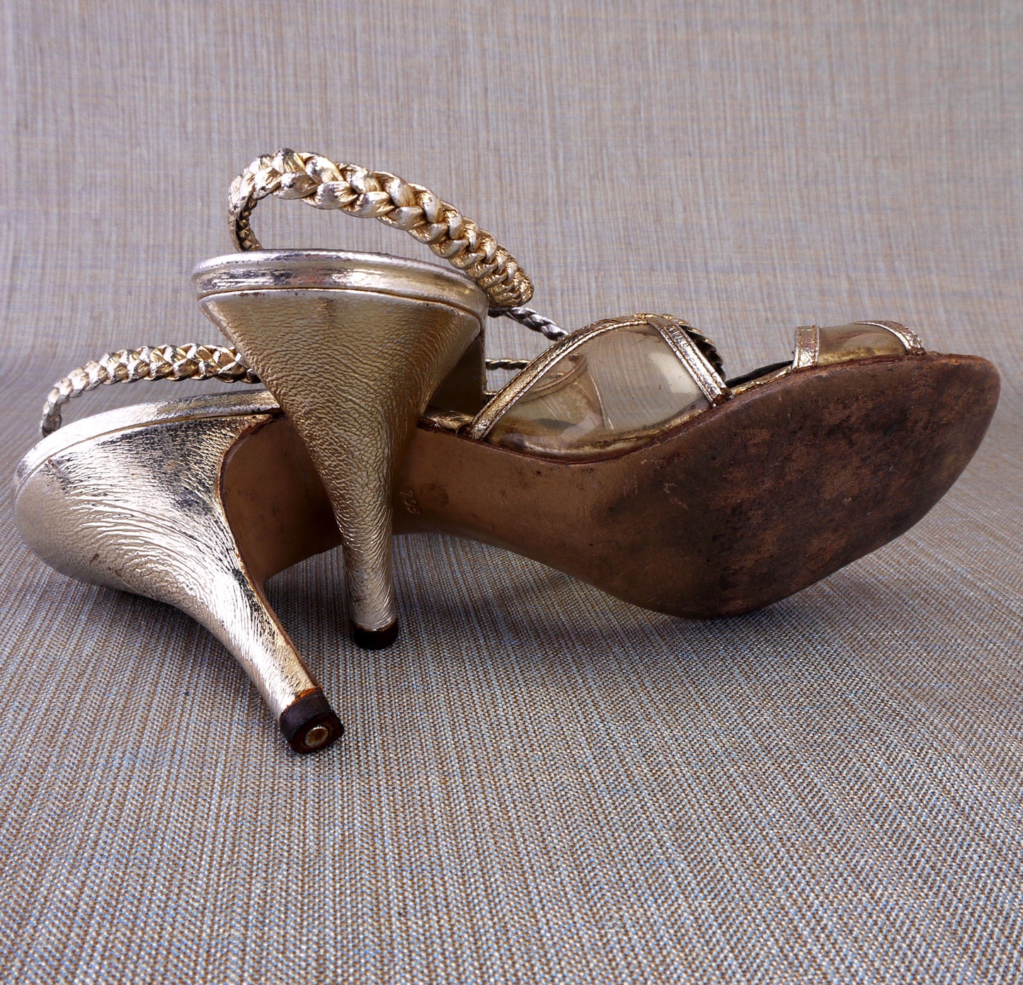 1950s Lotus Lucite and Gold Plaited Leather Sandals UK 5.5