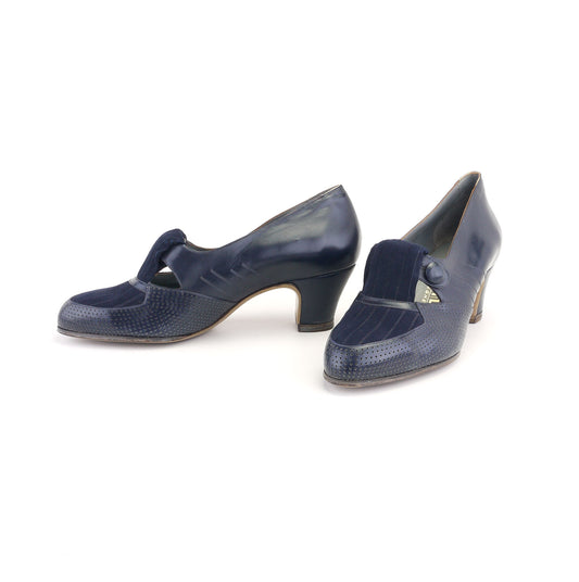 1930s Unworn Navy Suede & Leather T Bar Shoes by Recta UK 3