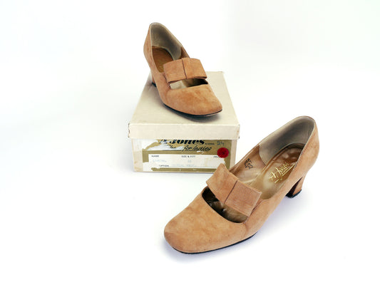 1960s MOD Sand Suede Mary Jane Pumps UK 4