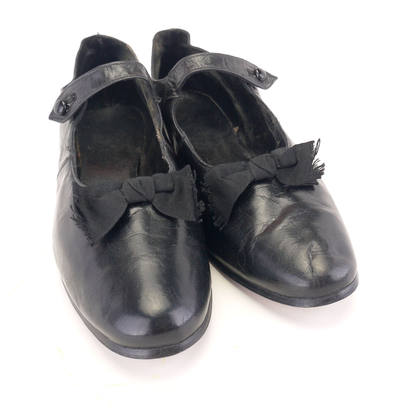 Unworn Edwardian Black Mary Janes with Bow by Beehive UK 7