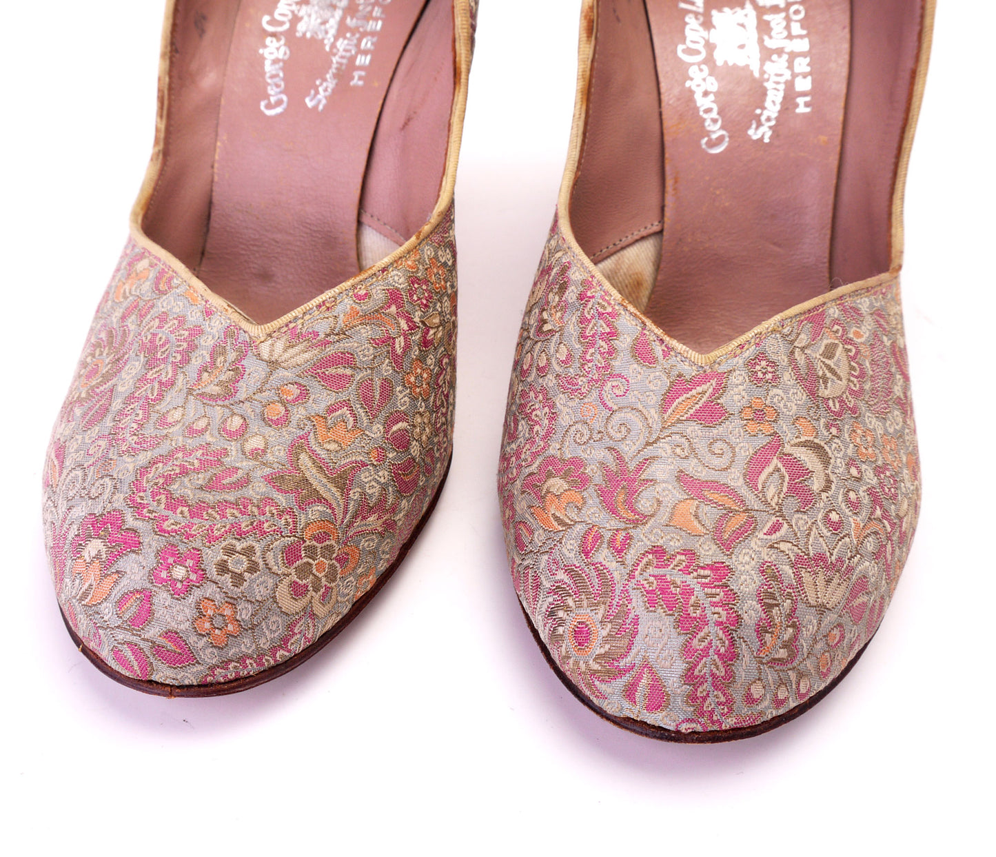 Stunning Unworn 1940s Floral Brocade Pumps CC41 UK 4.5