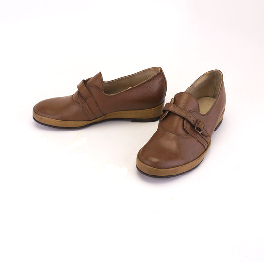 Deadstock 1940s CC41 Beige & Light Brown Wedges UK 5