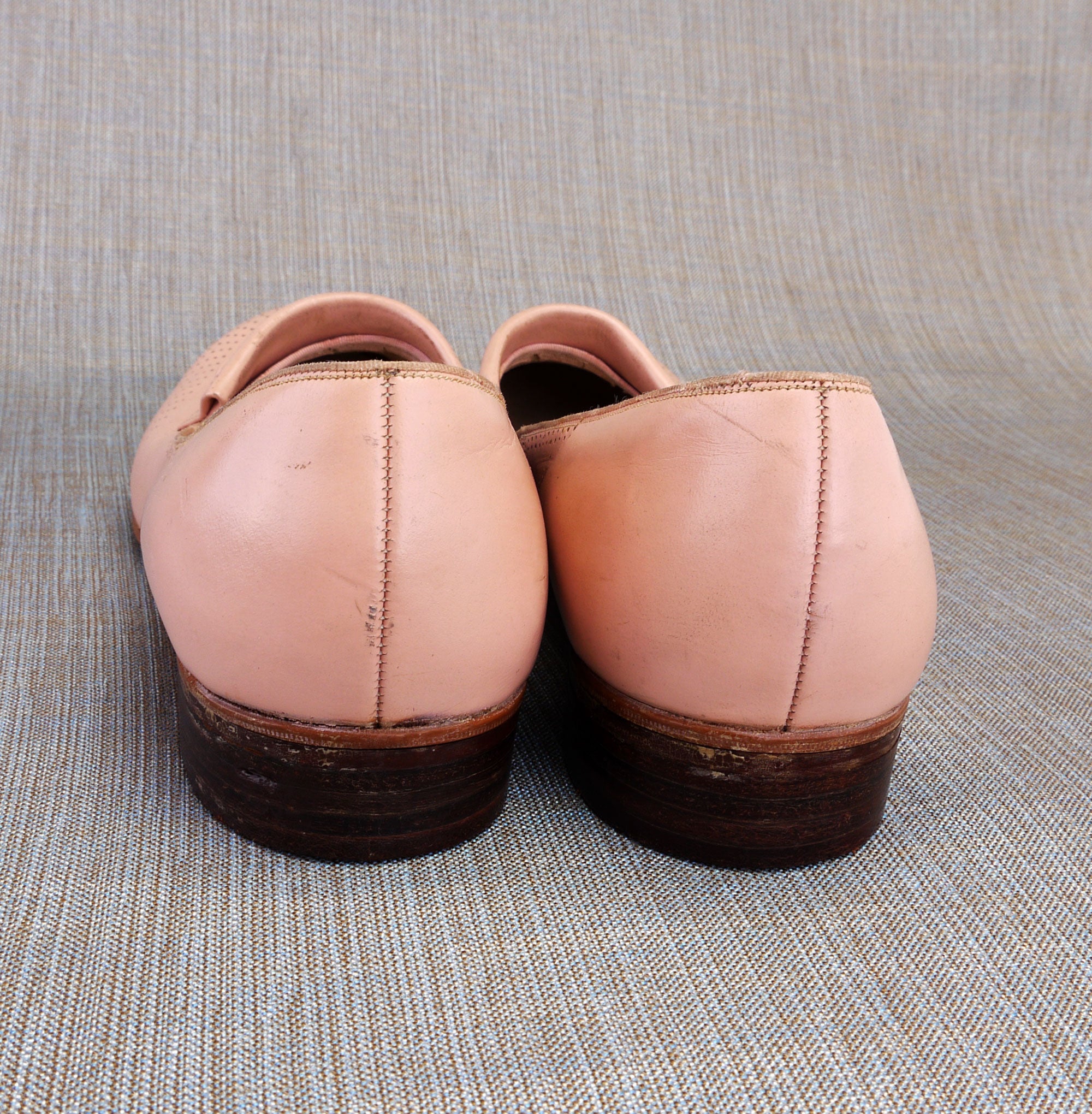 1950s Pale Pink Flat Pumps by Debenhams UK 7.5 Wide