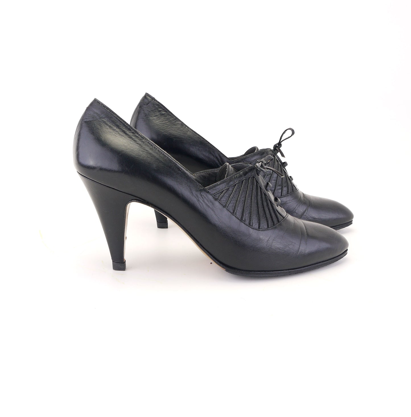 1980s Italian Made Black Laced Heels by Desiree UK 5