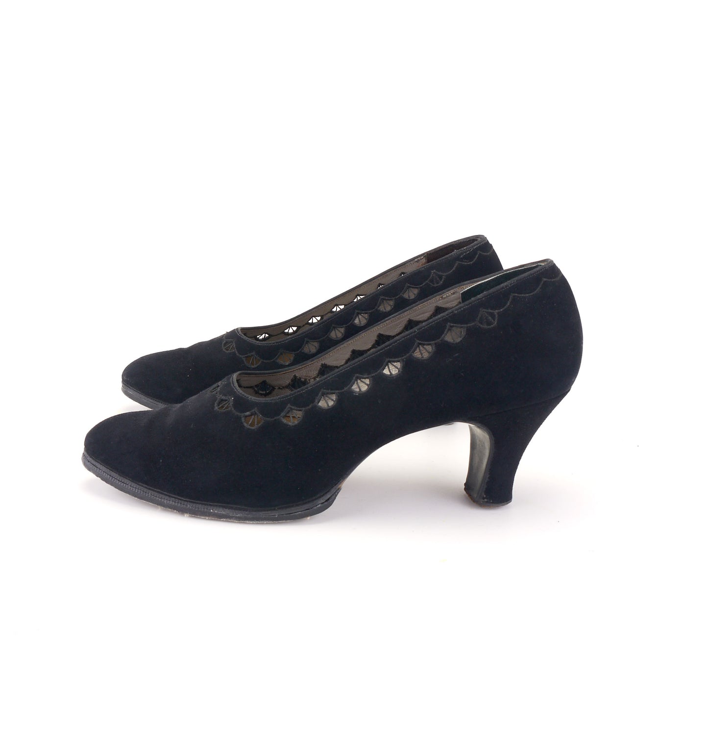 1930s Black Suede Pumps w Crochet Cutouts UK 6