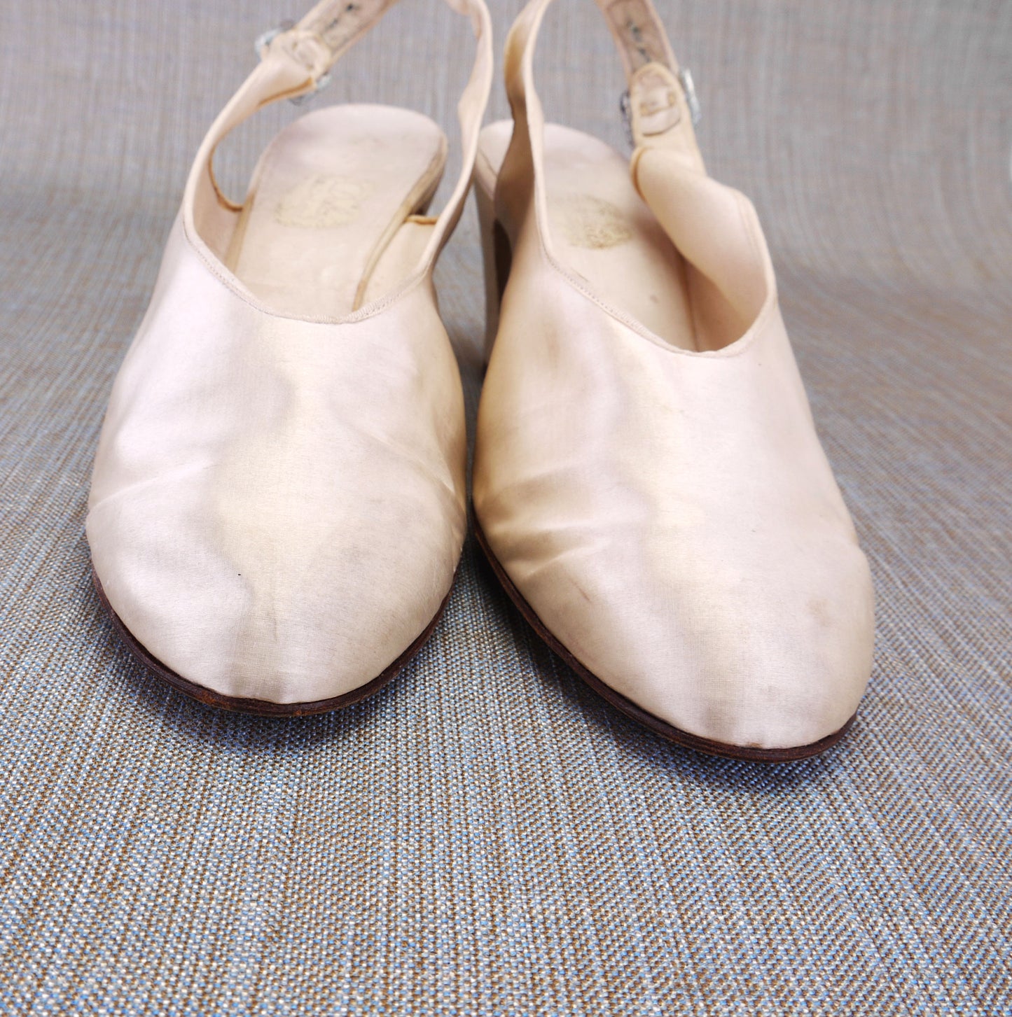 1930s White Silk Slingbacks by Dolcis UK 4.5
