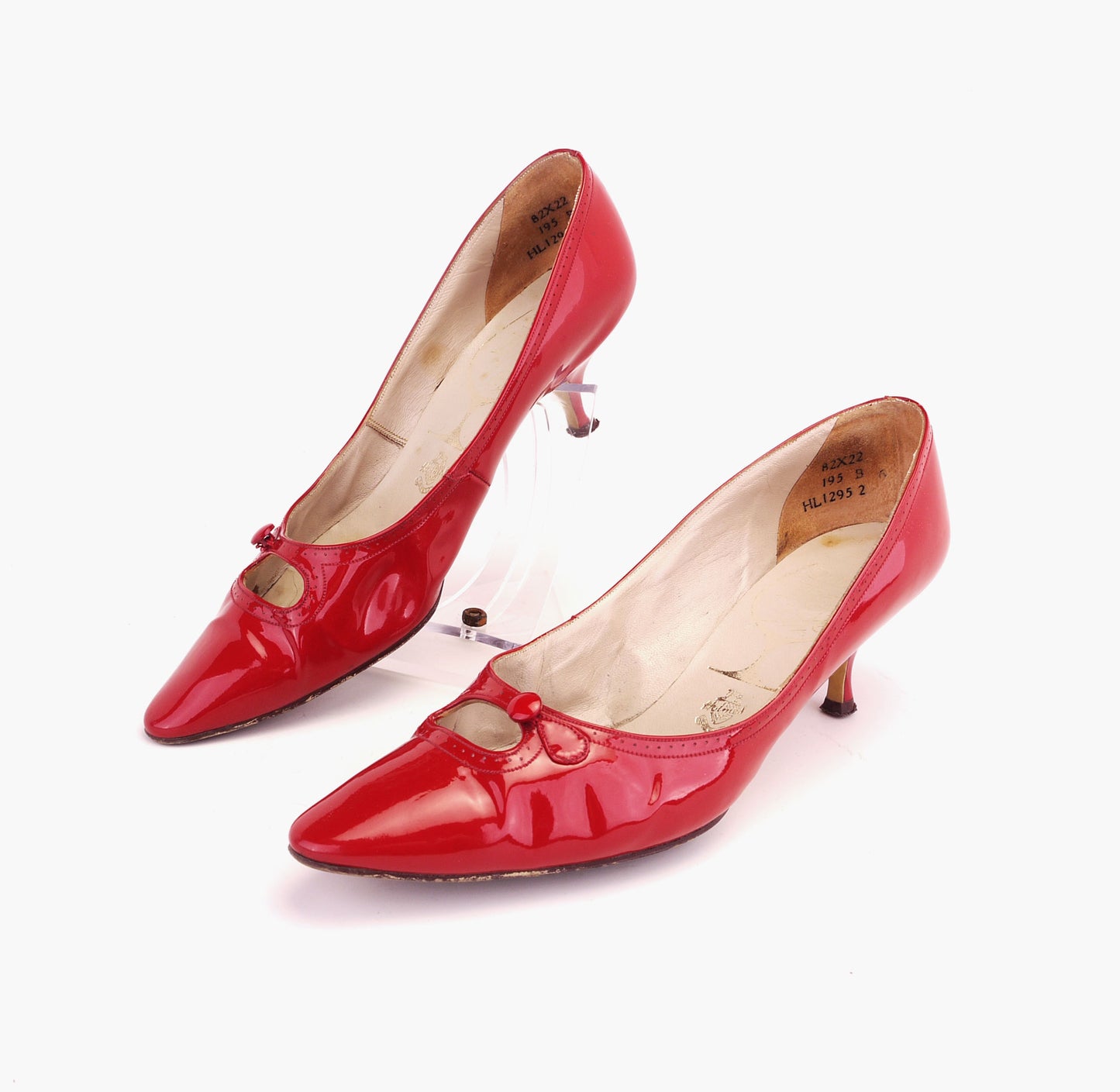 1960s Cherry Red Patent Kitten Heels UK 3.5