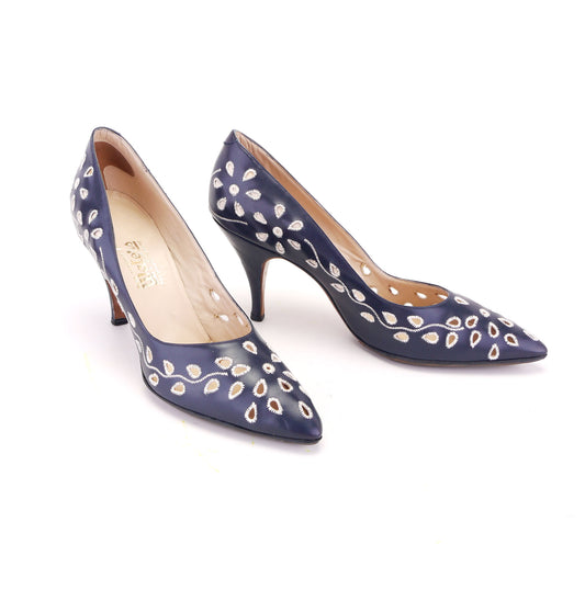 1950s Navy Blue Stilettos w White Embroidery & Cutouts UK 4.5