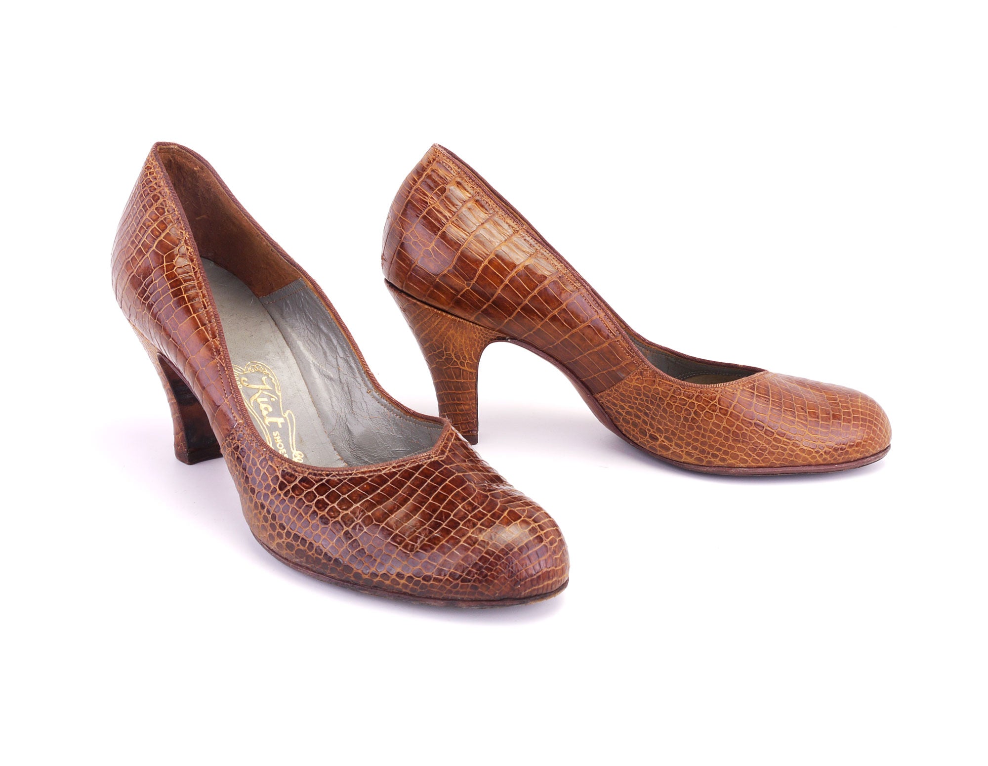 Cognac sales pumps leather