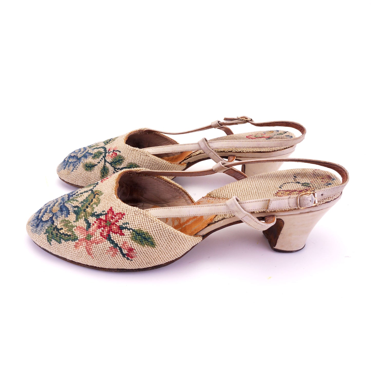 1950s Beige Needlepoint Floral Slippers by Leroux UK 6.5
