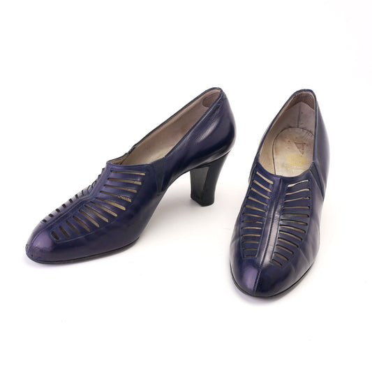 1930s Swiss Navy Blue Pumps with Cutouts UK 7