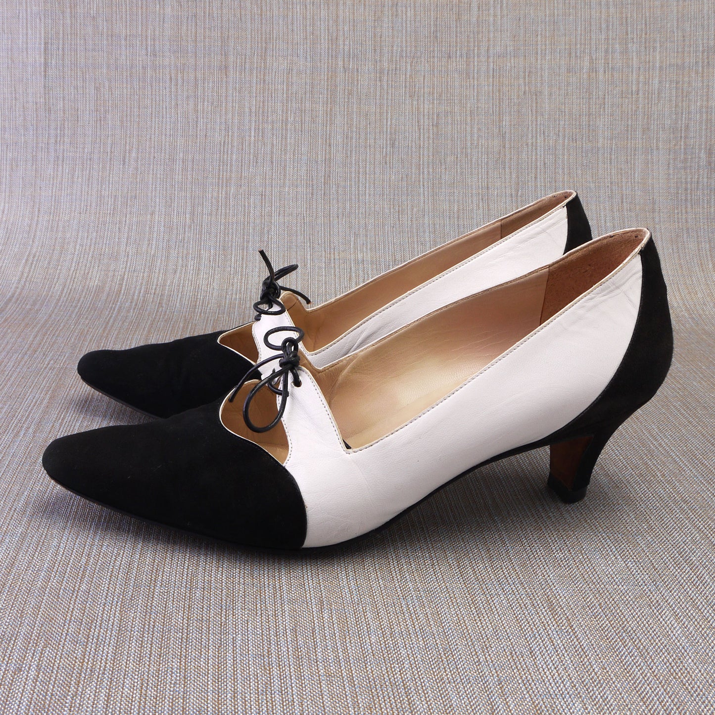 90s Manolo Blahnik Neo Mod Black & White Pumps UK 6