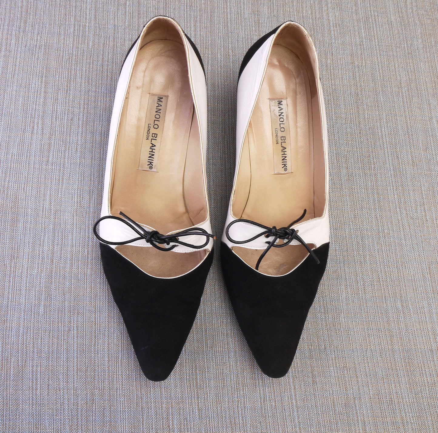 90s Manolo Blahnik Neo Mod Black & White Pumps UK 6