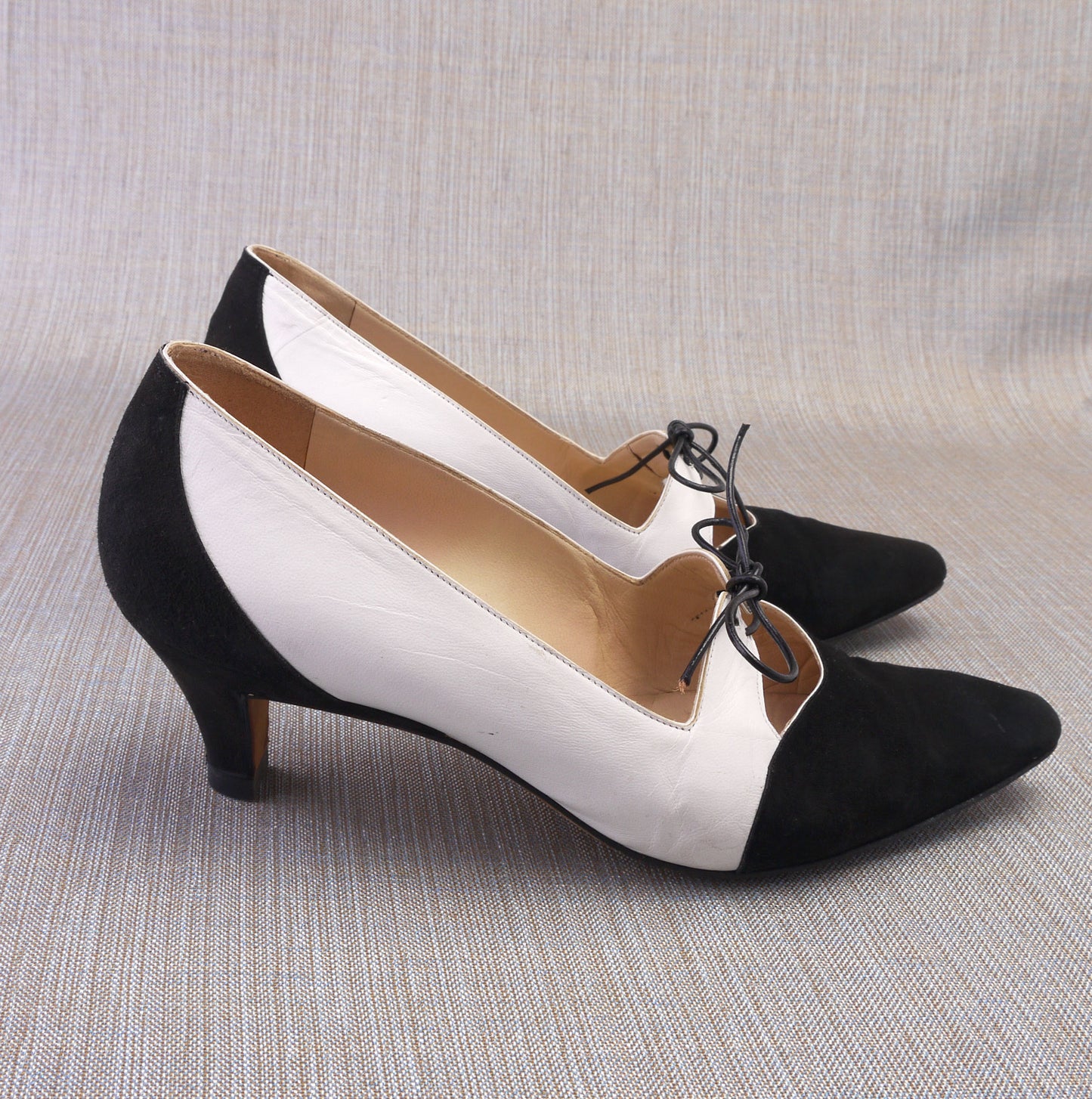 90s Manolo Blahnik Neo Mod Black & White Pumps UK 6