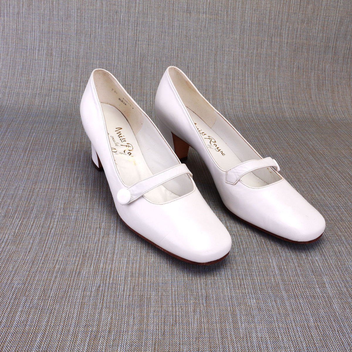 1960s Deadstock White Mary Jane Shoes by Miss Rayne UK 5