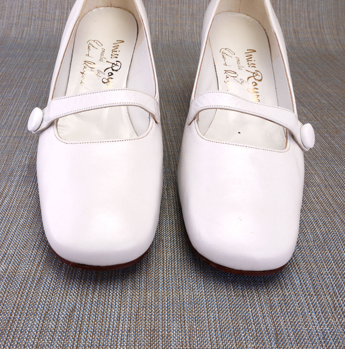 1960s Deadstock White Mary Jane Shoes by Miss Rayne UK 5