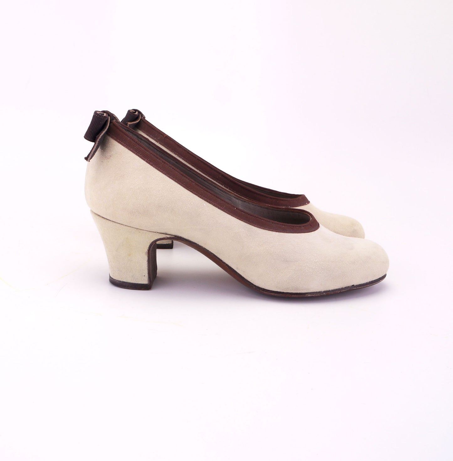 Deadstock 1940s Teen Cream Dress Shoes by Panda UK 1.5