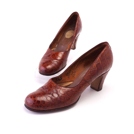 1940s Mid Heel Cognac Pumps by Slade UK 7