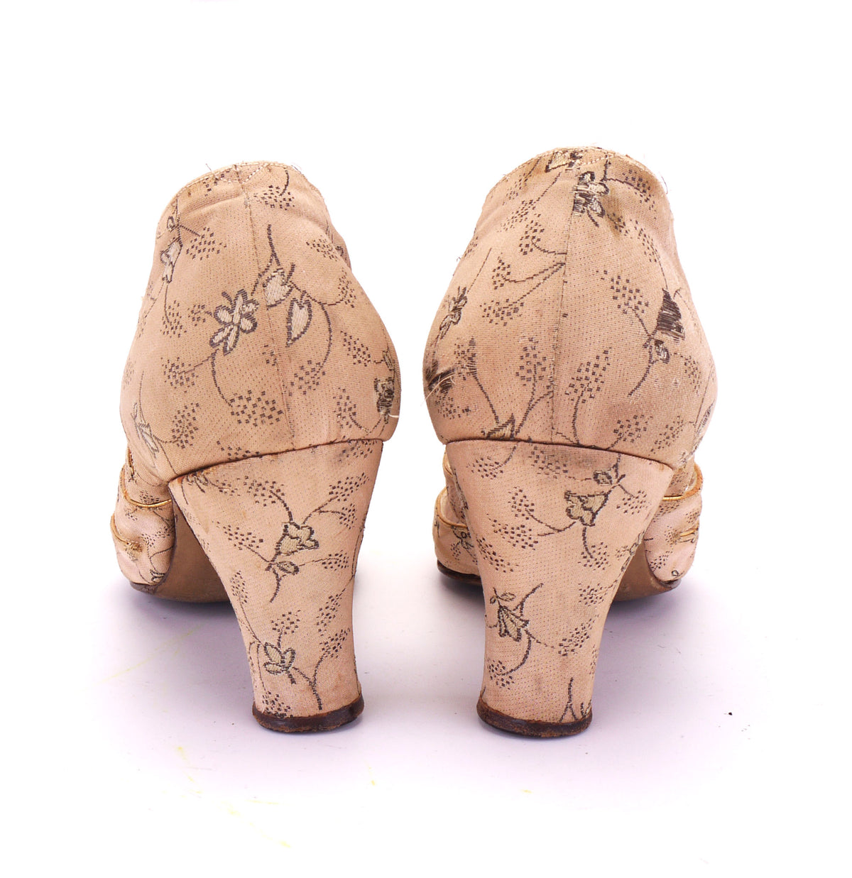 1930s Blush Pink Brocade T Bar Shoes by Sorosis UK 4.5