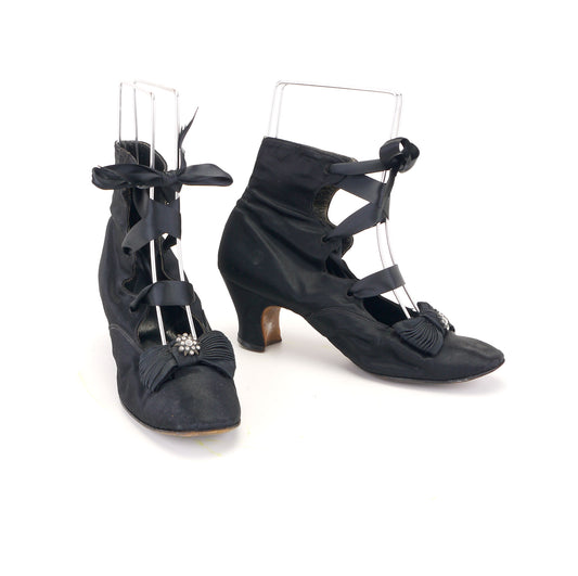 1910s Black Silk Tango Boots UK 2