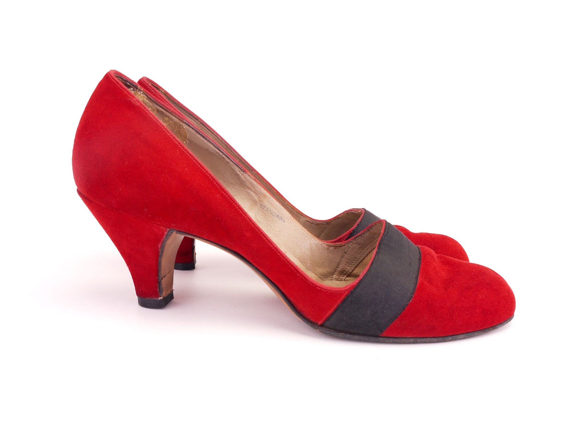 Clarks 2024 heels red